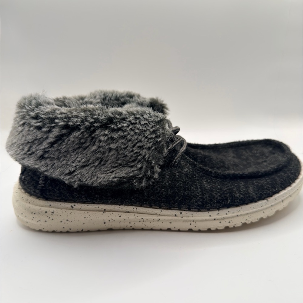 Hey Dude Black and Gray Fur-Lined Shoes